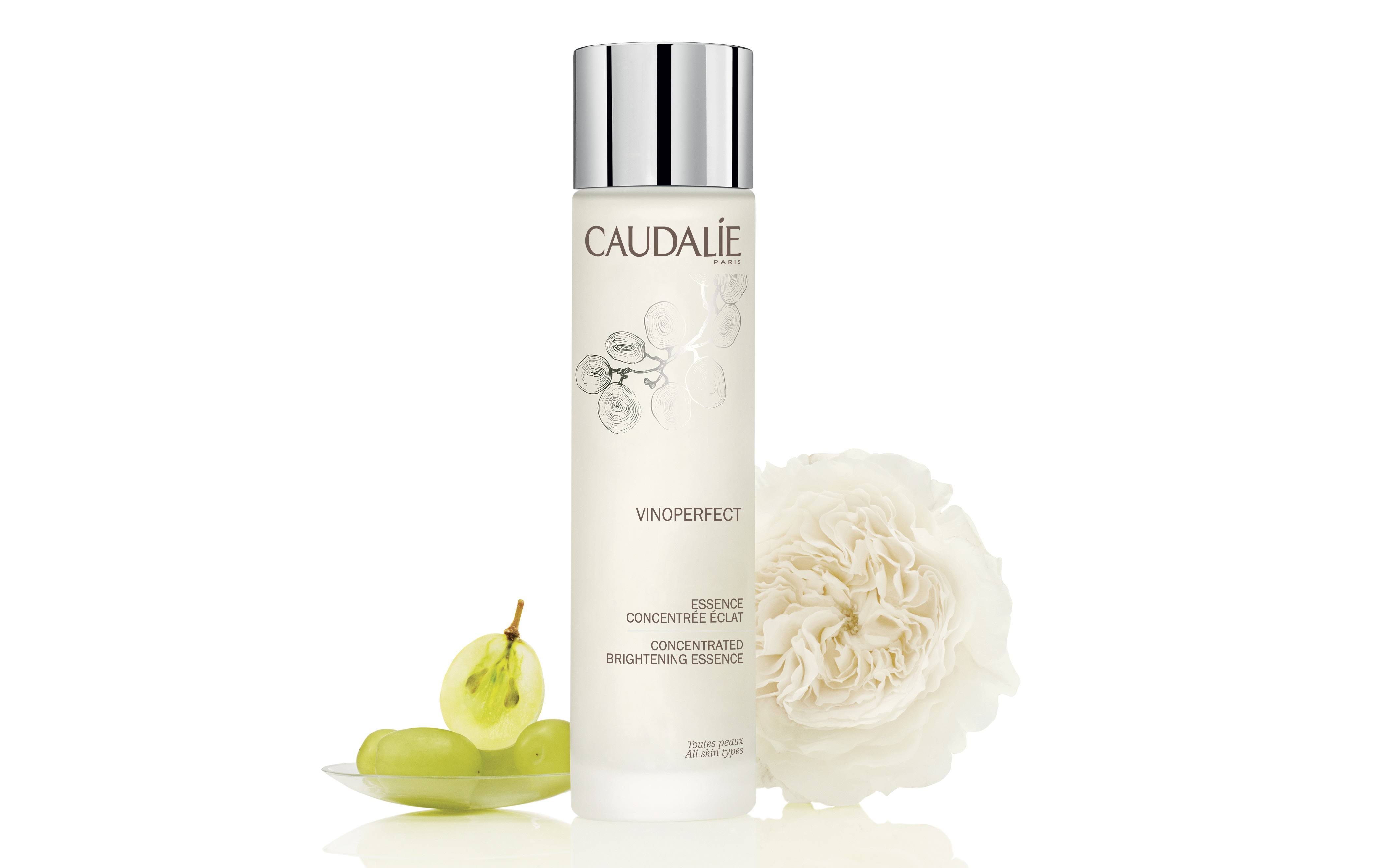 Caudalie vinoperfect. Эссенция Vinoperfect. Caudalie. Caudalie Vinoperfect PNG. Caudalie Vinoperfect маска для лица сияние гликолевая для всех типов кожи 75мл.