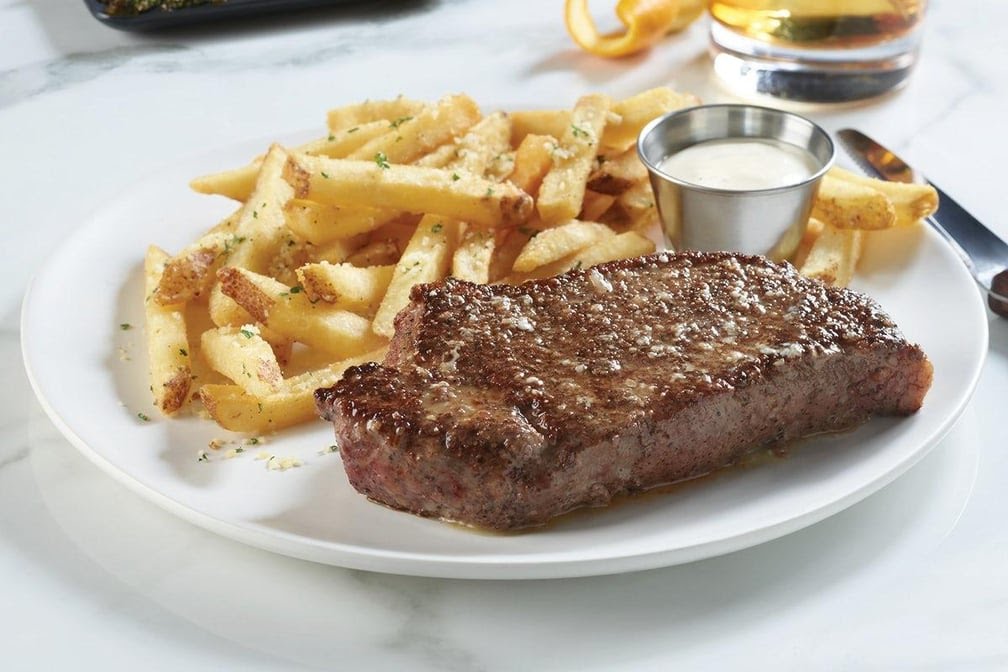 Bar Louie - Naperville by null
