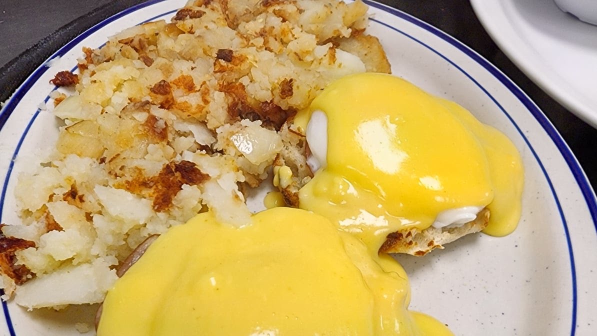 Silver Moon 1 by null