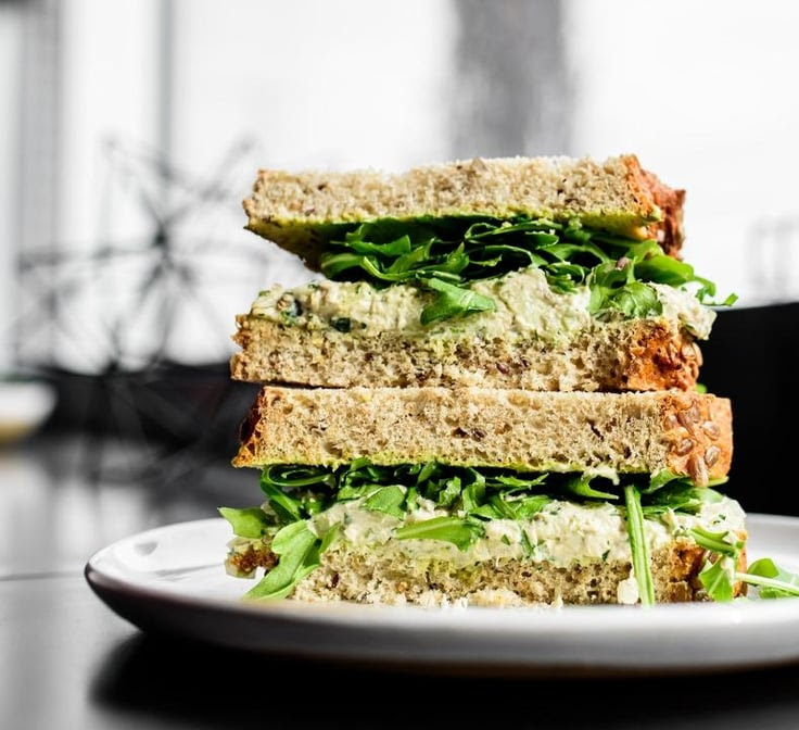 Baker’s Daughter by null