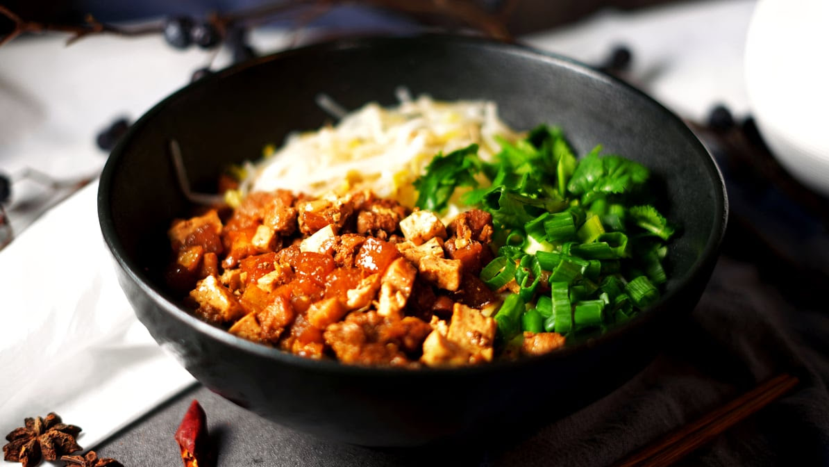 Qin West Noodle by null