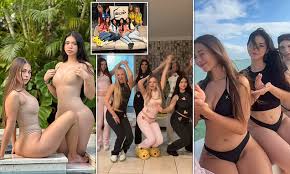 Porn comic the loud house esclavas sexuales ferozyraptor sex comic babes with gorgeous jpg x House of