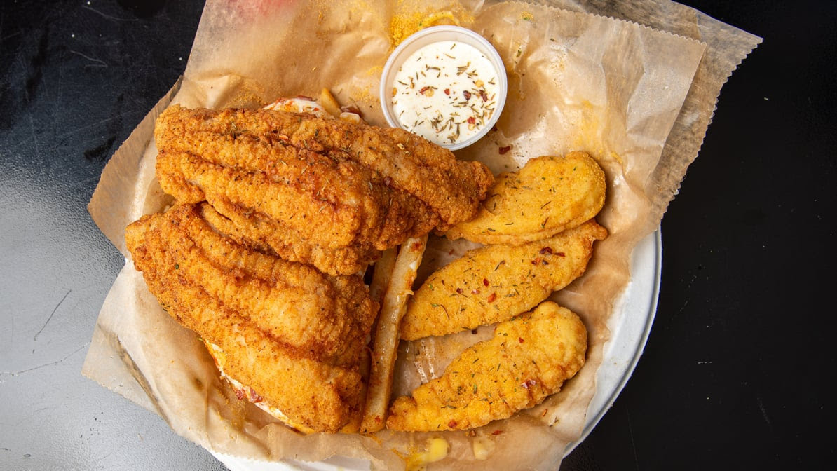 Riko's Kickin Chickin by null