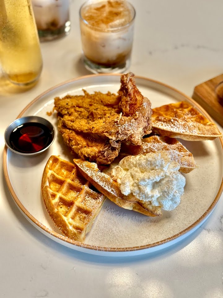 The Hive Social by null