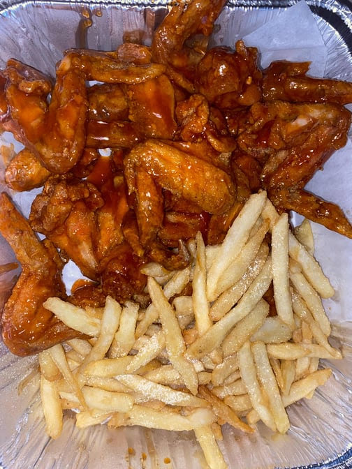 Shark’s food mart by null