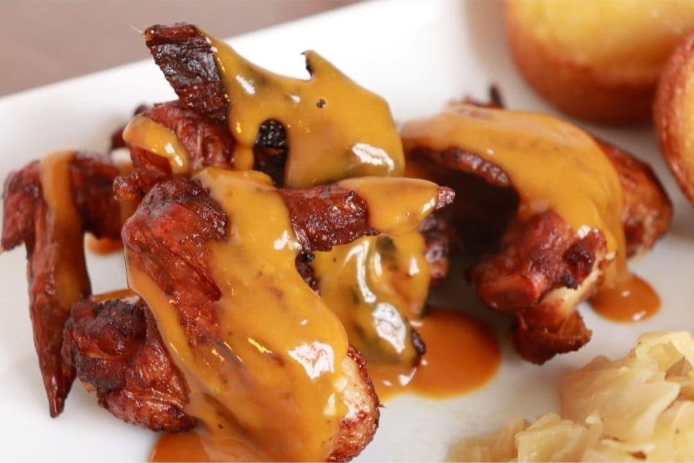 Z-Best Barbeque Chicken & Ribs by null