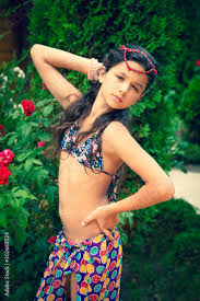 ls island  model  girls  |MICRONESIA, CAROLINE ISLS. PULAP ISLAND, PORTRAIT OF NATIVE ...