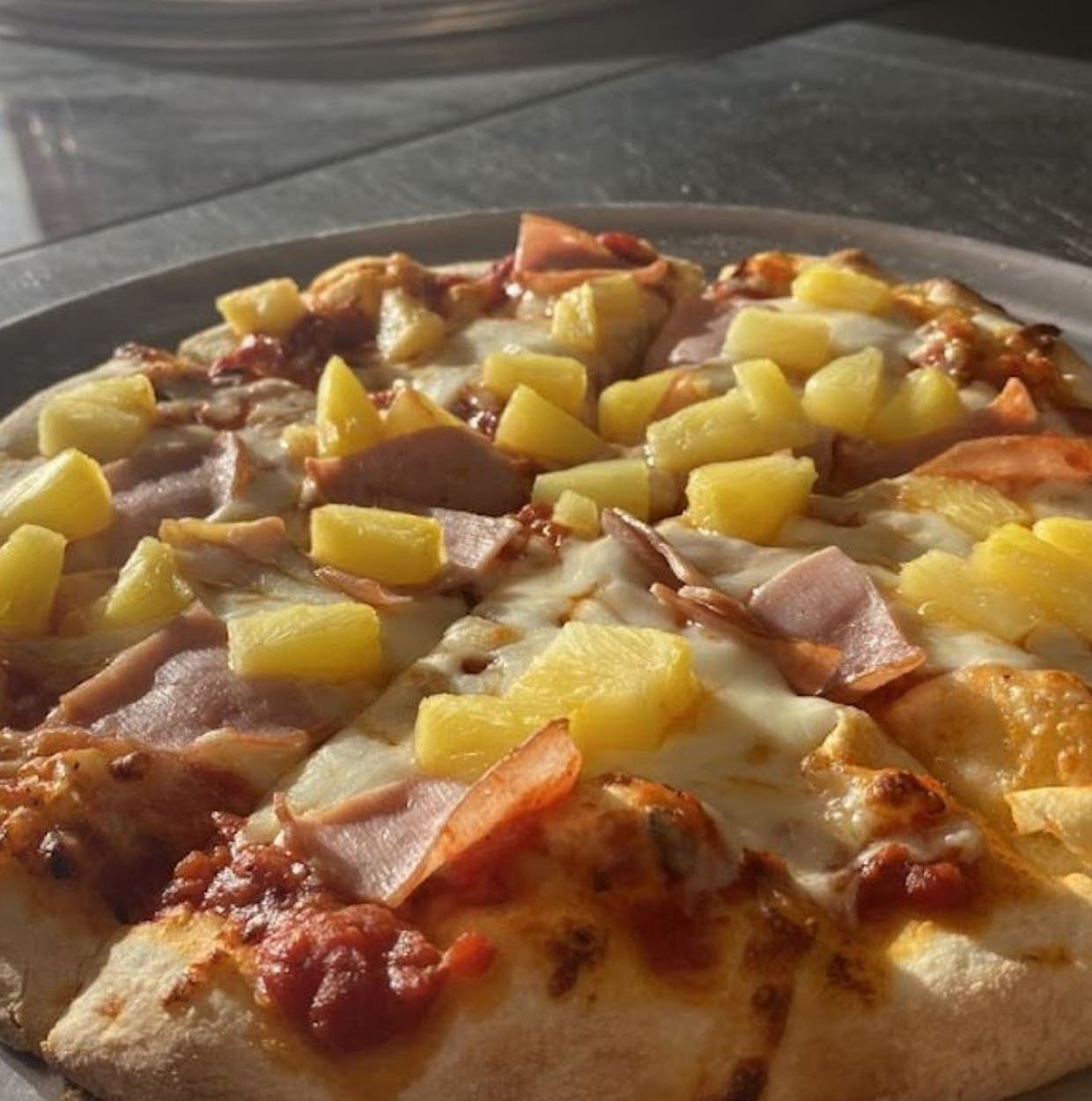 The Good Pizza LAX by null