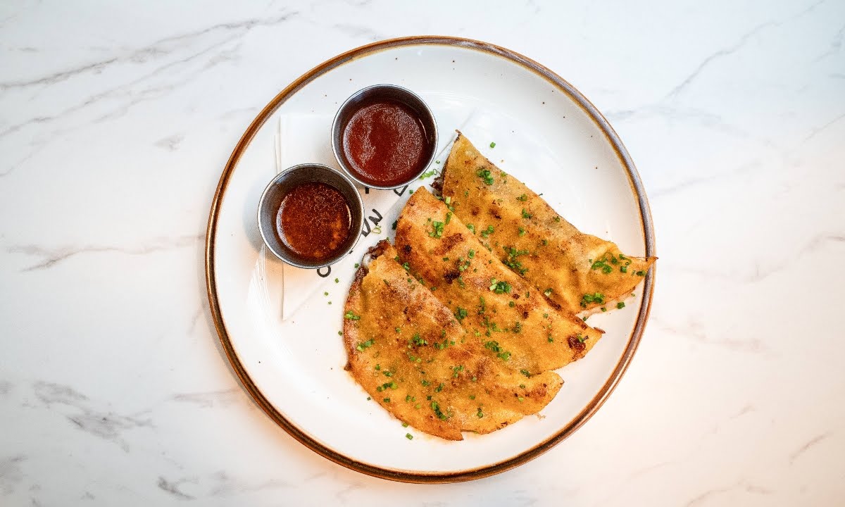 Common Ground - Berry Hill by null