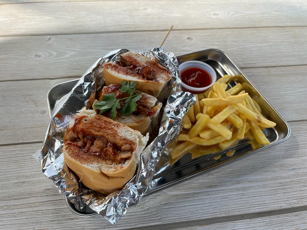 El Bori Food Truck by null