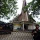 Suspected 'terror' attack at Indonesian church; no serious casualties 