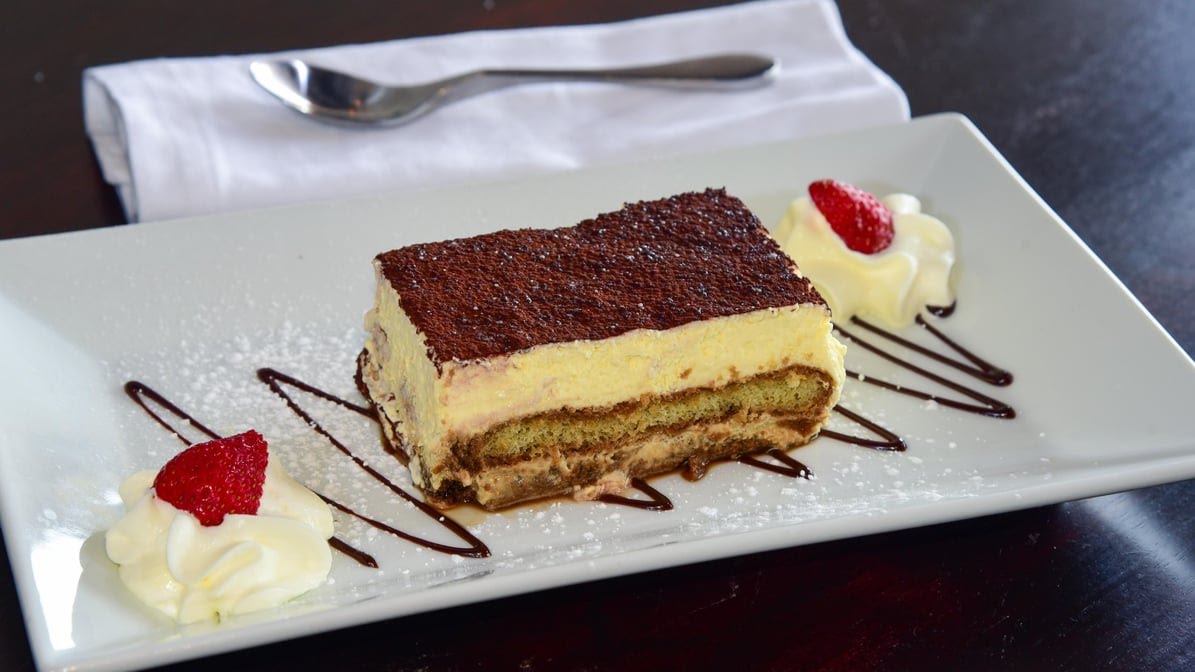 Apizza Brooklyn Resto + Vino - Pinecrest by null