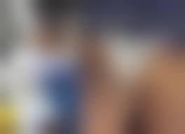 逆さのC 逆さ撮り　パンチラ|地味系メガネCちゃんのハミパンチラ”2画面”逆さ撮り 素人投稿の盗撮動画はパンコレムービー