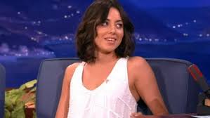 Aubrey plaza has quite the to do list jpg x Aubrey plaza sexy