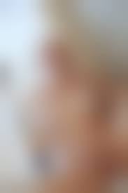 Relaxing naked milf|The Type Of Massage To Relax A Tired MILF - XVIDEOS.COM