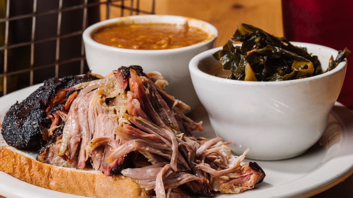 Fox Bros. Bar-B-Que Que-osk by null