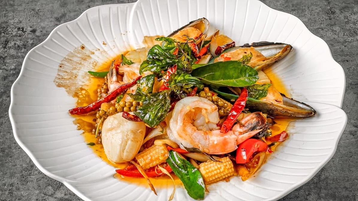 Thai Food Near Me by null