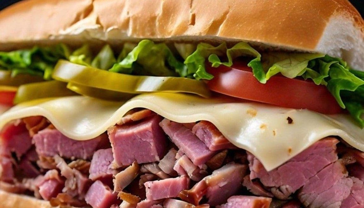 Poutineville Queen Mary by null