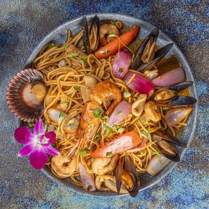 Divino Ceviche by null