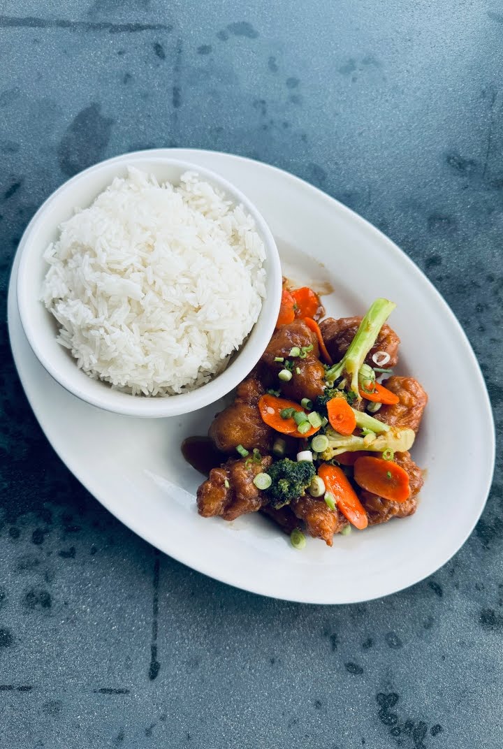 The Peterboro by null