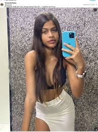 Sentada gostosa da novinha magrinha pornolandia jpg x Novinha magrinha perfeita tomando
