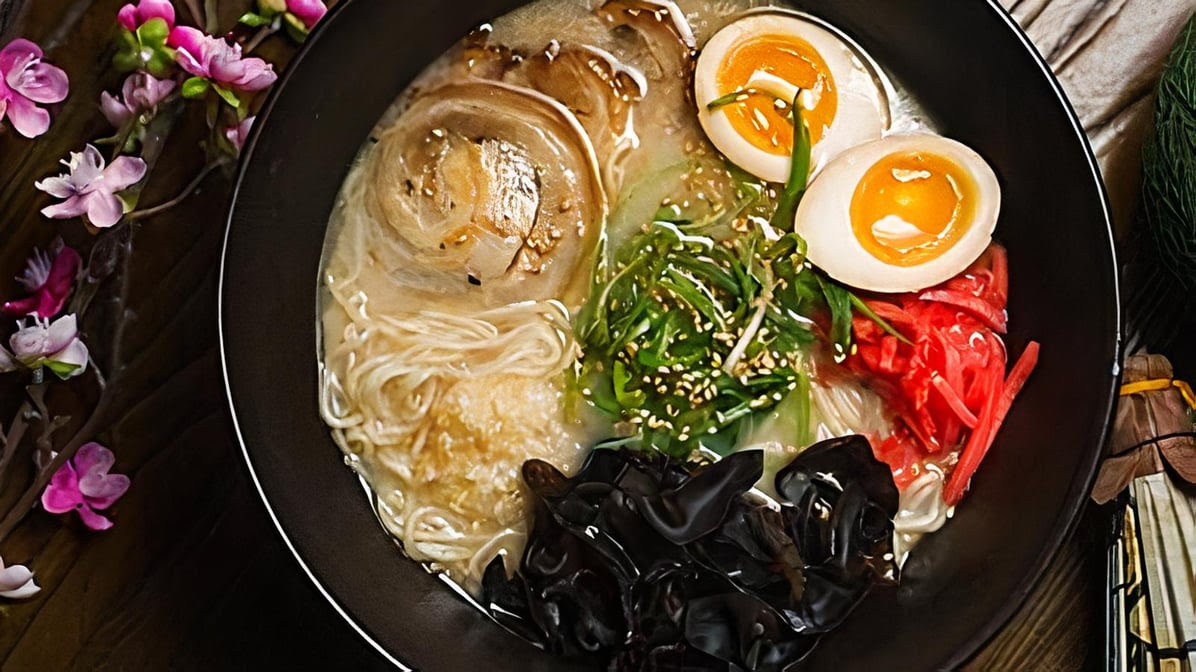 Ika San Ramen and Izakaya by null