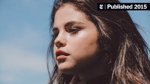 Selena gomez in a bikini on the beach in maui with justin bieber selena gomez jpg x Selena gomez sextape