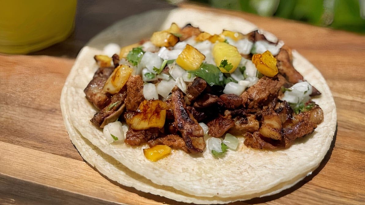 El Gallo Giro by null