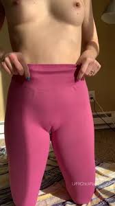 Mom cameltoe porn pics naked photos jpg x Mom cameltoe
