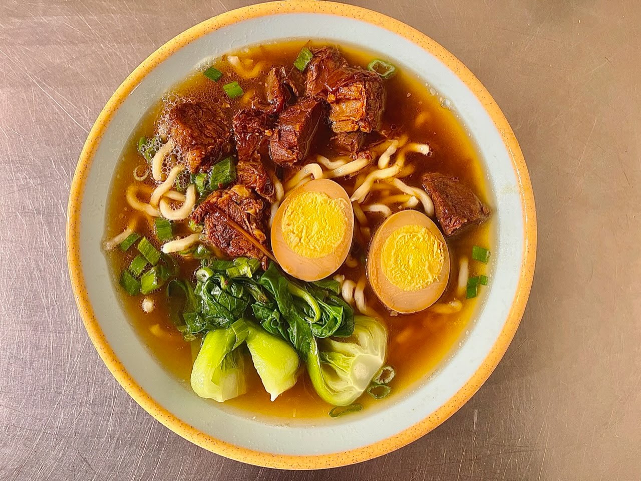 Master Kong (SE Division St) by null