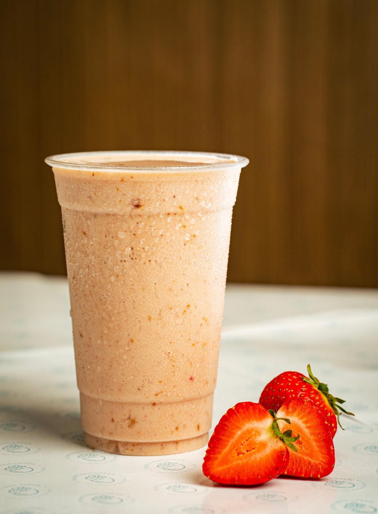 SOMETHING GREEN by null