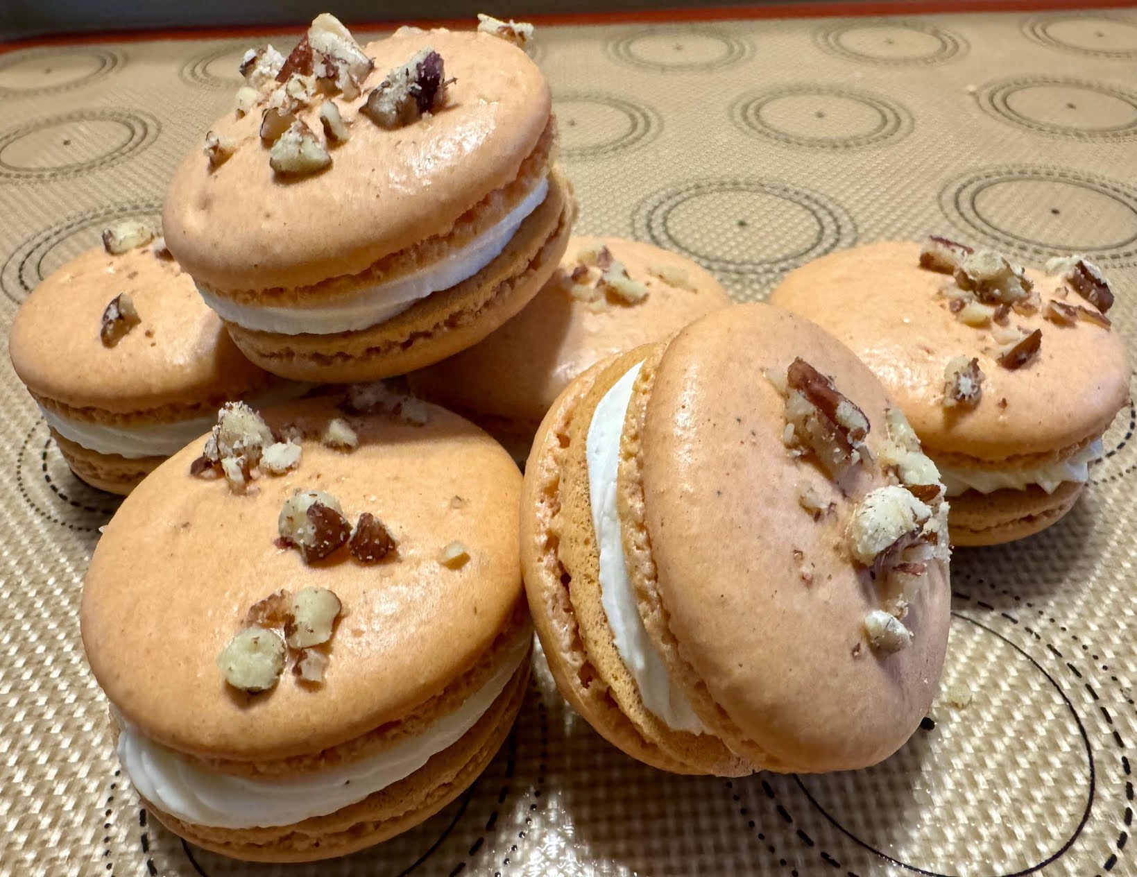 Roots Salad Kitchen by null