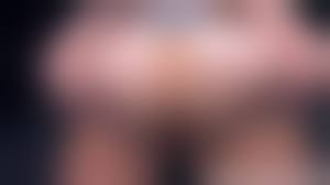 NAKED　フェチ|バルコニーで足フェチ裸の女の子 - Pornhub.com