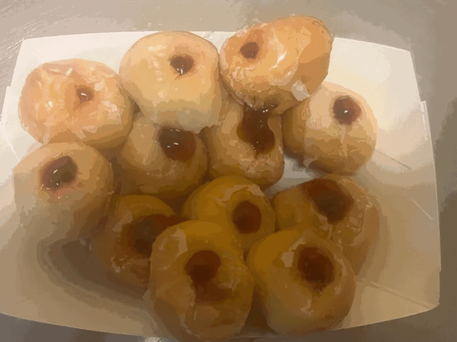 Southern Maid Donuts by null