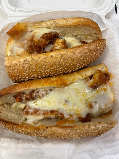 Giovani's Bar and Grill by null