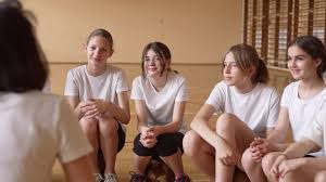 Голые Девочки 12-13 лет видео|Девочки На Пляже — стоковые фотографии и другие картинки 12-13 лет - 12-13  лет, 16-17 лет, Пляж - iStock