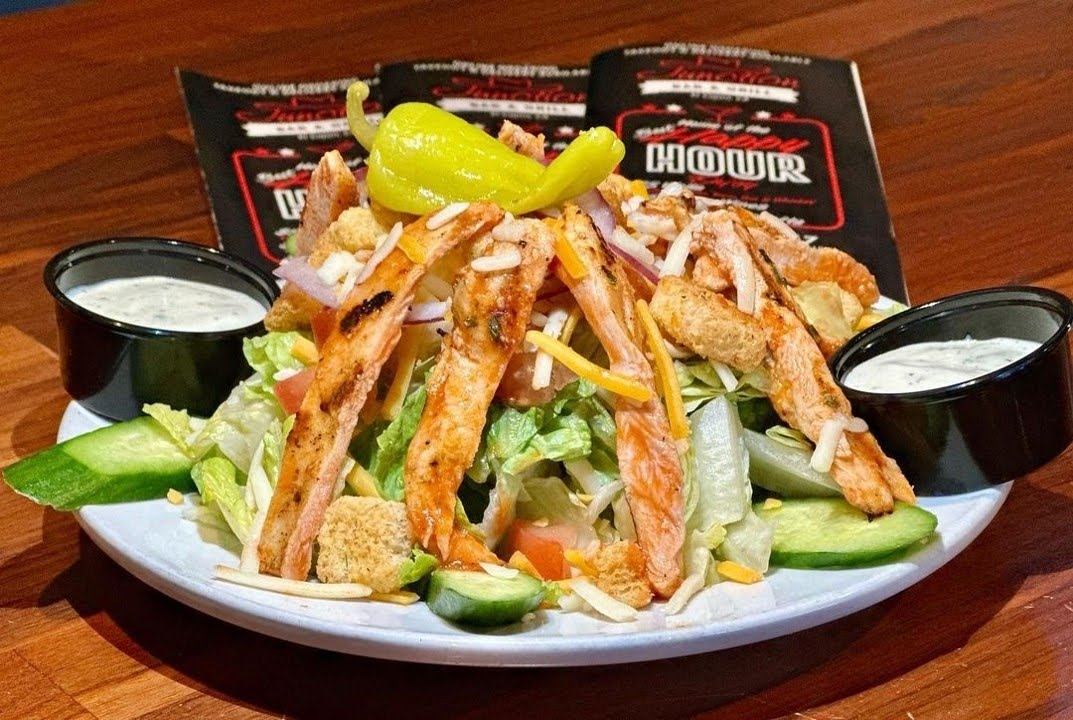 Junction Bar & Grill by null