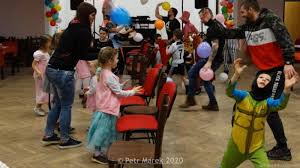  deti rajce.cz.601|SEMENA ZELENINY | ČERNÉ RAJČE TYČOVÉ ODRŮDA BLACK CHERRY/20 SEMEN/ | Prodej  semen exotických rostlin,zeleniny,chilli papriček