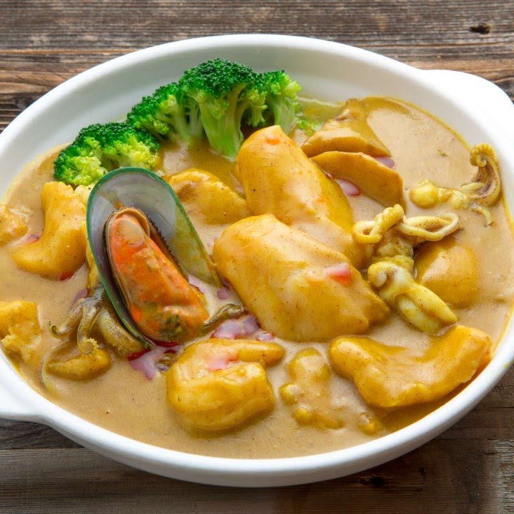 Delicious Food Corner by null