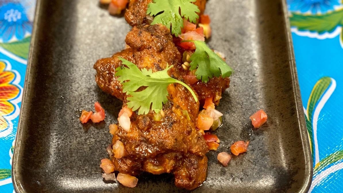 Suavecito Birria & Tacos by null