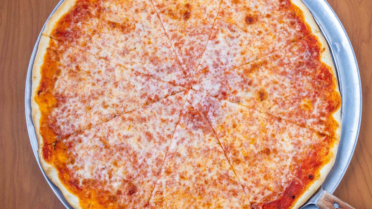 Junior's Pizza by null