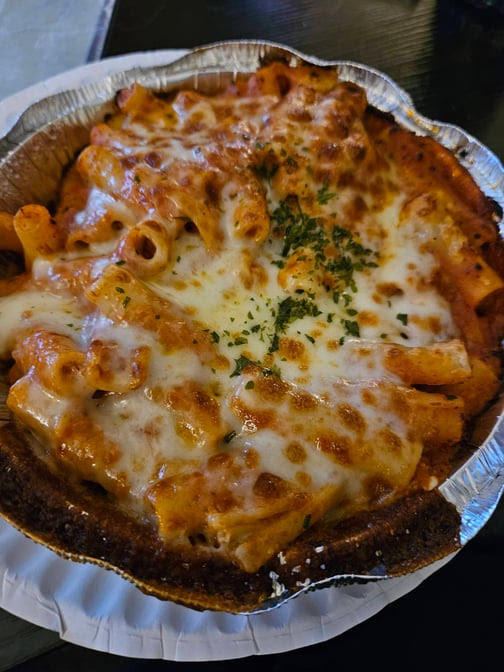 Luca's Pizzeria by null