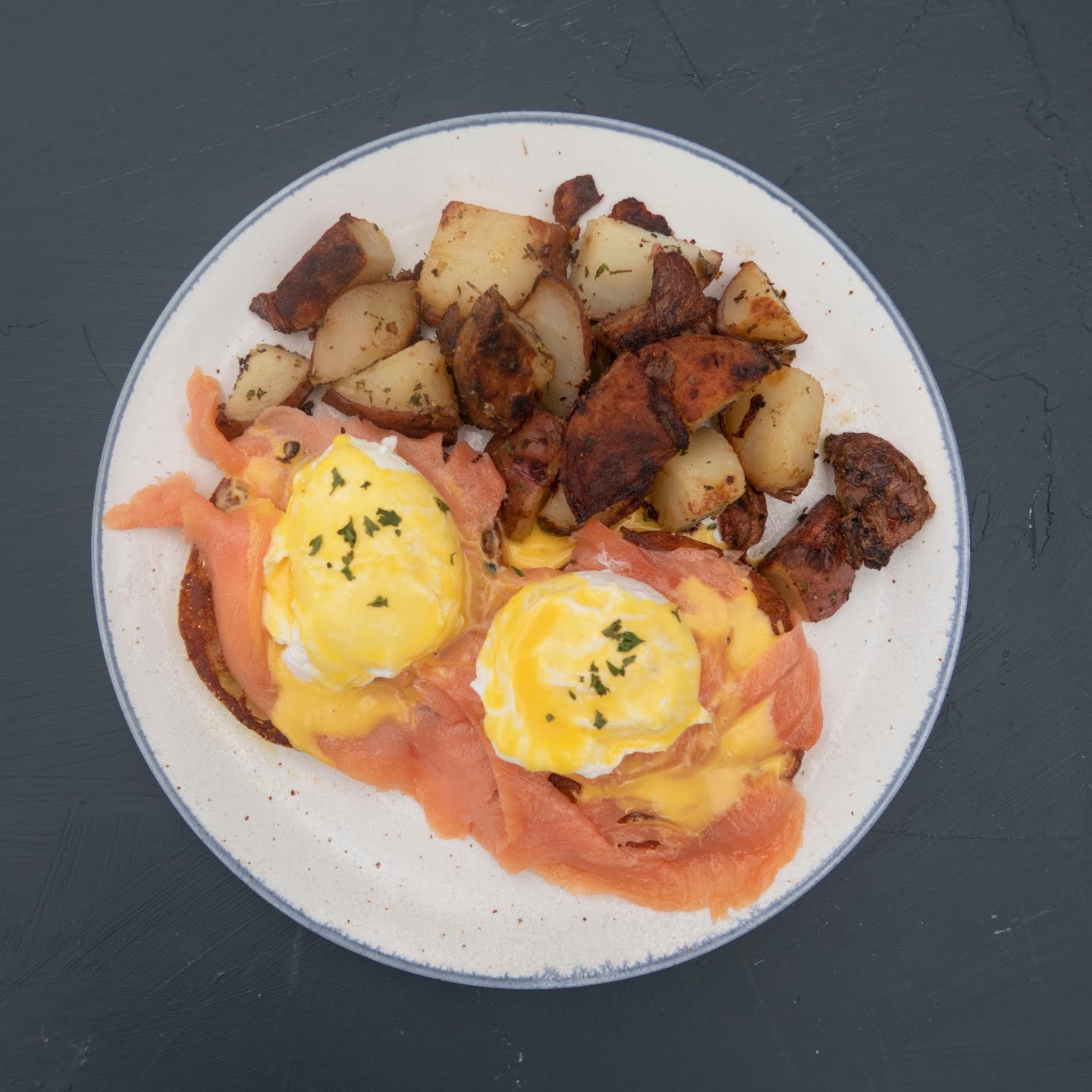 Lynn & Lu's Escapade Cafe by null