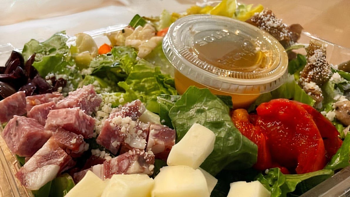 'ili'ili Cash & Carry by null