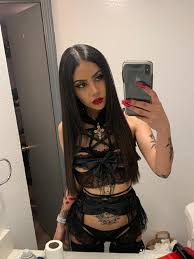 Sexy rose darling gives a blowjob jpg x Rose darling
