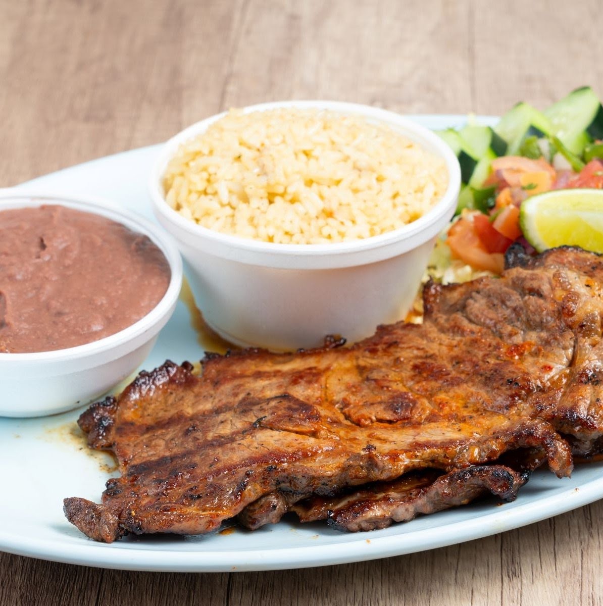 Cerritos (chantilly) by null