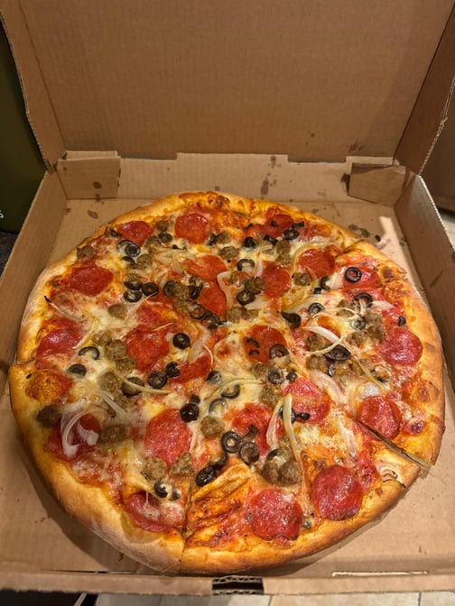 Pazzo Pizzeria by null