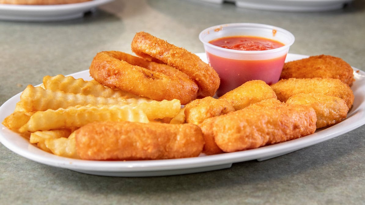 Classic Pizza by null