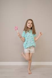 Little girl|Shutterstock