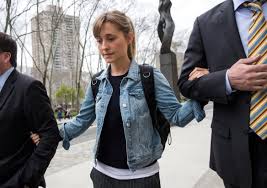 India oxenberg says allison mack was jpg x Allison mack